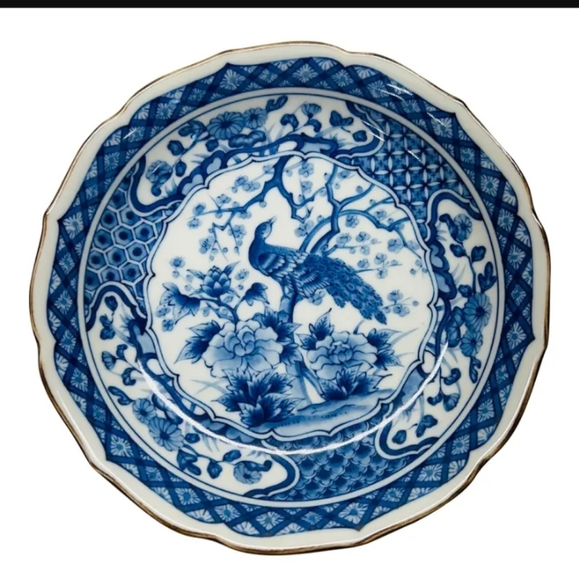 Andrea By Sadek Porcelain Blue White Chinoiserie Plate with English Hanger - Picture 1 of 5